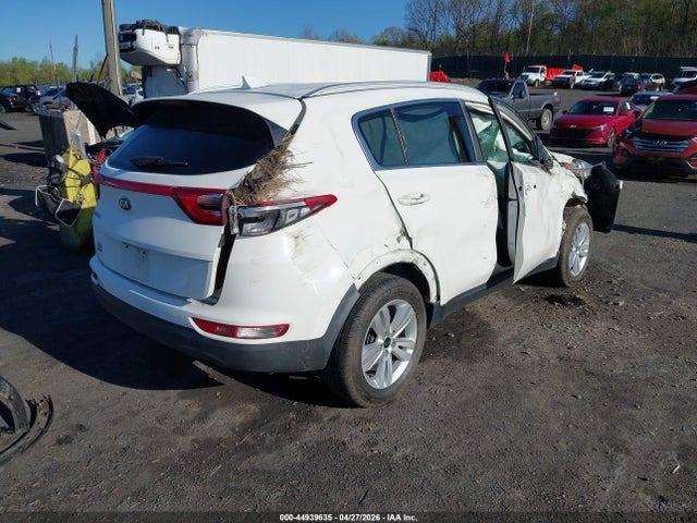 Продажа на аукционе авто 2018 Kia Sportage Lx, vin: KNDPMCAC0J7446431, номер лота: 44939635