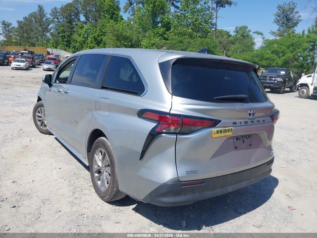Продаж на аукціоні авто 2022 Toyota Sienna Le, vin: 5TDKRKEC0NS102643, номер лоту: 44939636