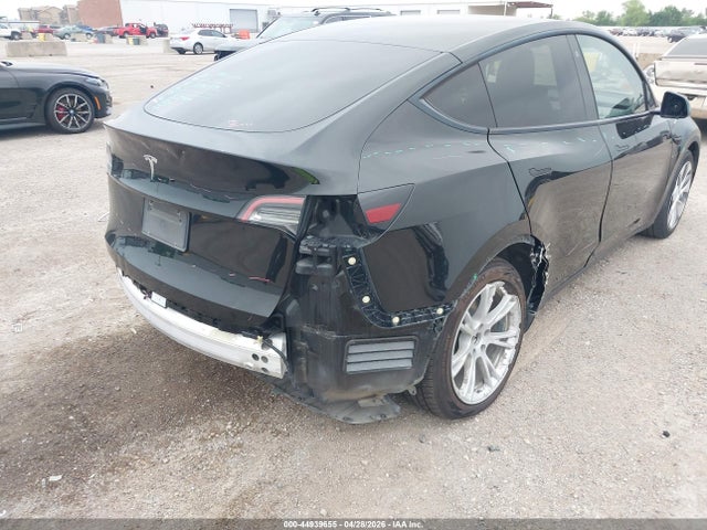 Продаж на аукціоні авто 2021 Tesla Model Y Standard Range Rear-wheel Drive, vin: 5YJYGDED6MF163096, номер лоту: 44939655
