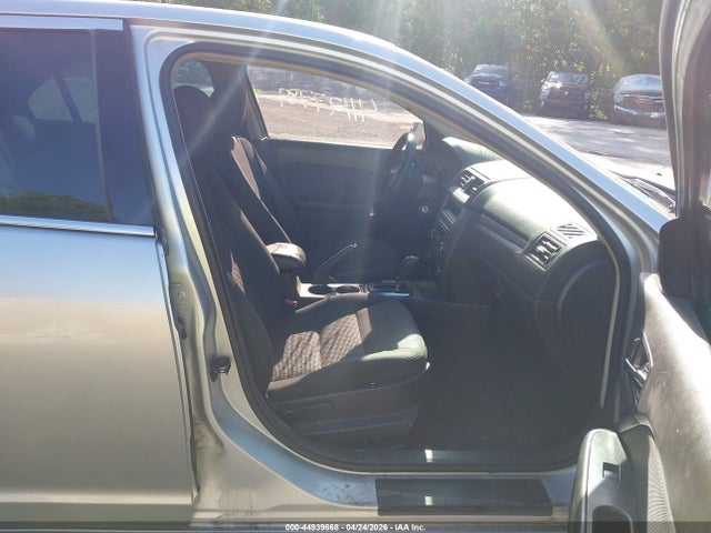 Продажа на аукционе авто 2011 Ford Fusion Se, vin: 3FAHP0HA0BR211252, номер лота: 44939668