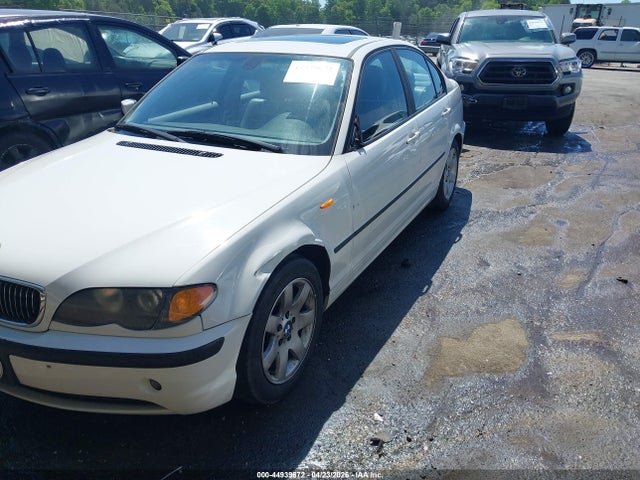 2003 Bmw 325i მანქანა იყიდება აუქციონზე, vin: WBAEV33433KL80769, აუქციონის ნომერი: 44939672