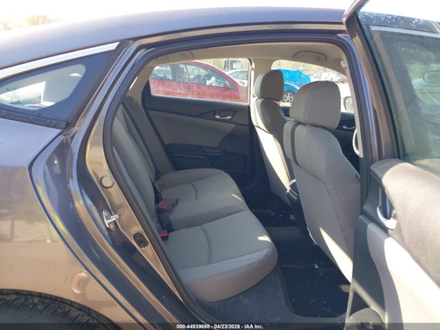 Aukcja sprzedaży 2018 Honda Civic Lx, vin: 2HGFC2F55JH596012, numer aukcji: 44939698