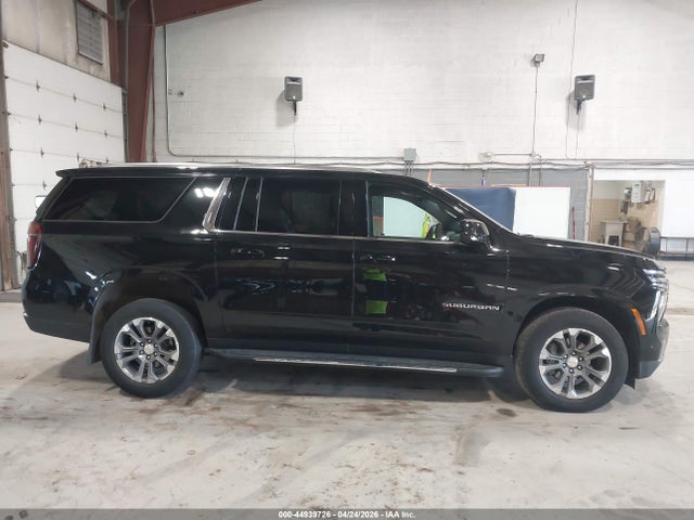 44939726 :رقم المزاد ، 1GNS6CRD3SR159275 vin ، 2025 Chevrolet Suburban 4wd Lt مزاد بيع
