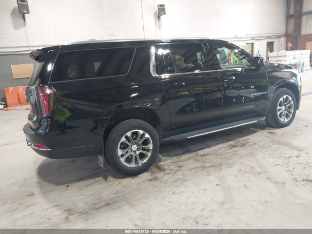44939726 :رقم المزاد ، 1GNS6CRD3SR159275 vin ، 2025 Chevrolet Suburban 4wd Lt مزاد بيع