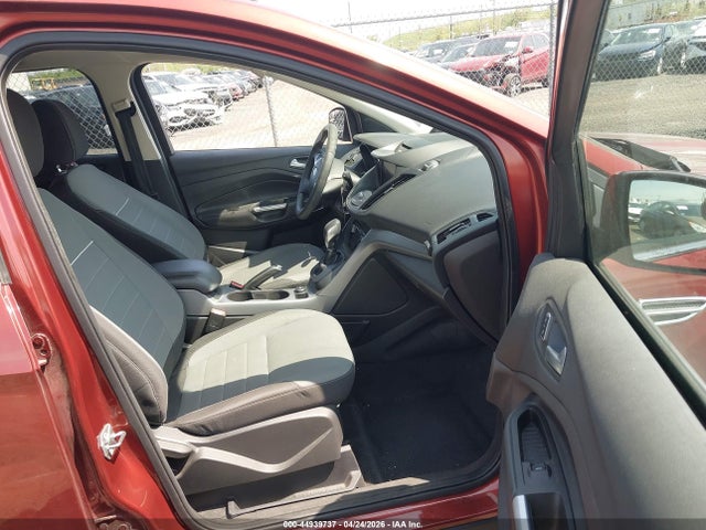 2015 Ford Escape Se მანქანა იყიდება აუქციონზე, vin: 1FMCU9GX5FUA02915, აუქციონის ნომერი: 44939737