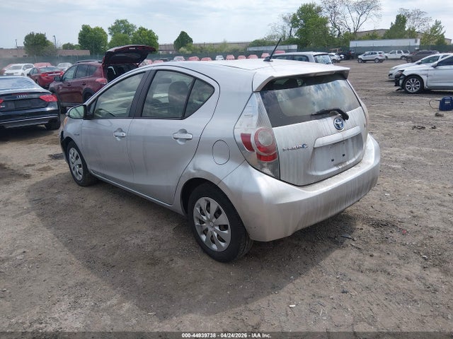 JTDKDTB37E1064236 Toyota Prius C Two