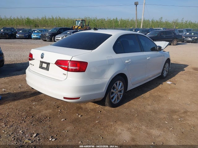 Aukcja sprzedaży 2015 Volkswagen Jetta 1.8t Se, vin: 3VWD17AJXFM412377, numer aukcji: 44939768