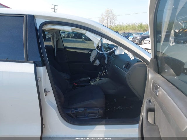 Aukcja sprzedaży 2015 Volkswagen Jetta 1.8t Se, vin: 3VWD17AJXFM412377, numer aukcji: 44939768