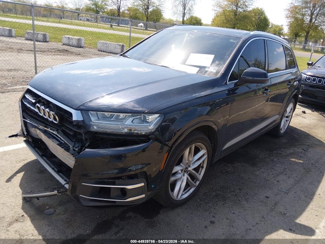Продажа на аукционе авто 2017 Audi Q7 3.0t Premium, vin: WA1VAAF72HD020679, номер лота: 44939786