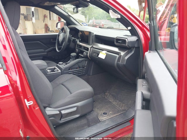 Toyota 4RUNNER SR5 2026 JTEVA5AR9T5009876 Image 5