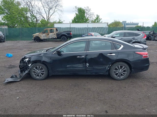 Nissan Altima 2.5 S 2015 1N4AL3AP9FC578720 Image 14