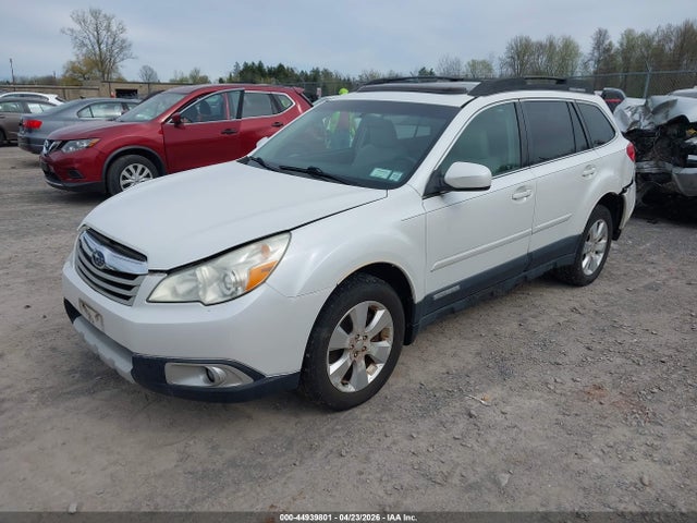 44939801 :رقم المزاد ، 4S4BRDKC2B2414249 vin ، 2011 Subaru Outback 3.6r Limited مزاد بيع