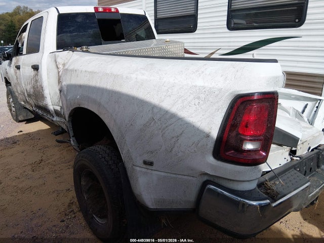 44939816 :رقم المزاد ، 3C63RRGLXSG550285 vin ، 2025 Ram 3500 Tradesman  4x4 8' Box مزاد بيع