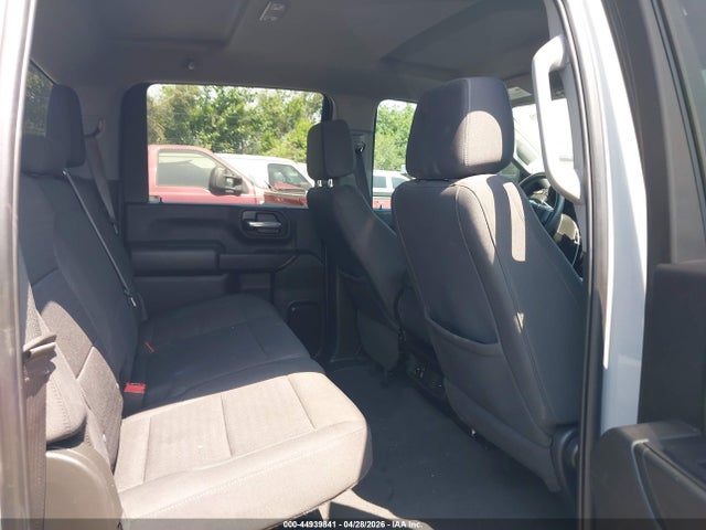 44939841 :رقم المزاد ، 2GC4YMEY1R1250929 vin ، 2024 Chevrolet Silverado 2500hd 4wd  Standard Bed Custom مزاد بيع