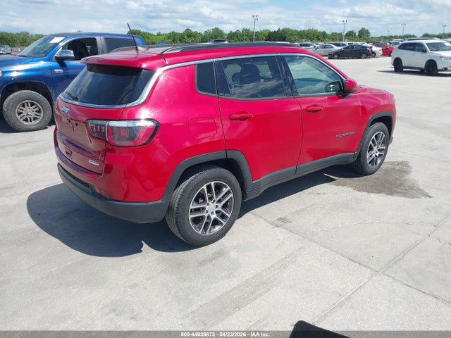 44939873 :رقم المزاد ، 3C4NJCBB8KT685714 vin ، 2019 Jeep Compass Sun And Wheel Fwd مزاد بيع