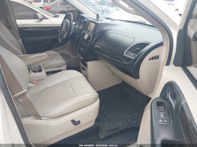44939900 :رقم المزاد ، 2C4RC1BG8CR188937 vin ، 2012 Chrysler Town & Country Touring مزاد بيع