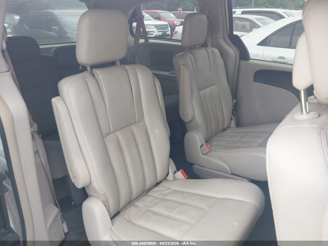 44939900 :رقم المزاد ، 2C4RC1BG8CR188937 vin ، 2012 Chrysler Town & Country Touring مزاد بيع