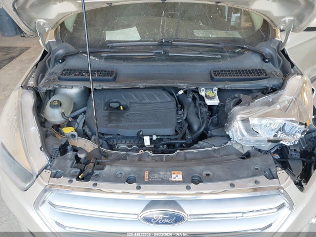 44939906 :رقم المزاد ، 1FMCU9GD3JUC96958 vin ، 2018 Ford Escape Se مزاد بيع