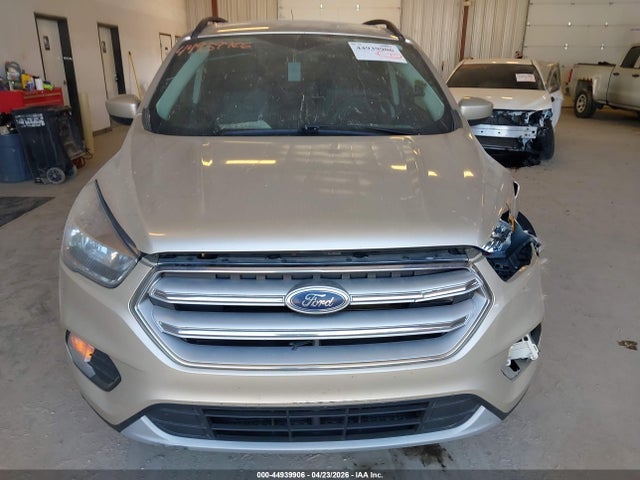 44939906 :رقم المزاد ، 1FMCU9GD3JUC96958 vin ، 2018 Ford Escape Se مزاد بيع