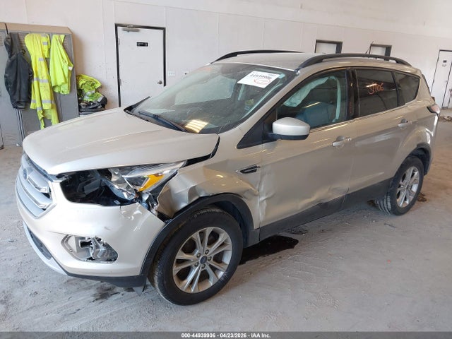 44939906 :رقم المزاد ، 1FMCU9GD3JUC96958 vin ، 2018 Ford Escape Se مزاد بيع