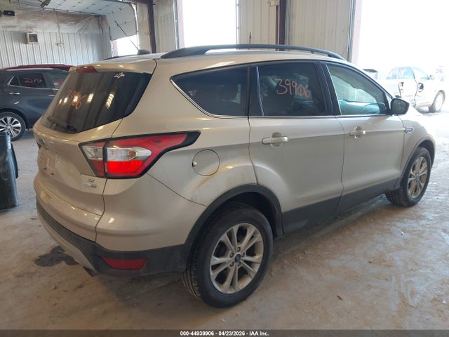 44939906 :رقم المزاد ، 1FMCU9GD3JUC96958 vin ، 2018 Ford Escape Se مزاد بيع