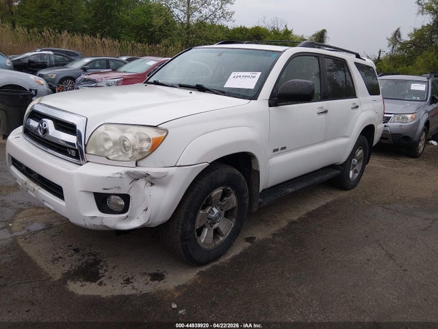 Продажа на аукционе авто 2006 Toyota 4runner Sr5 V8, vin: JTEBT14R260061594, номер лота: 44939920