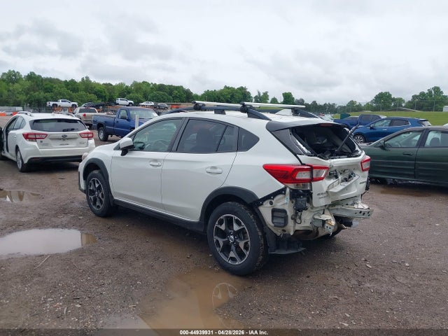 44939931 :رقم المزاد ، JF2GTADC8J8200385 vin ، 2018 Subaru Crosstrek 2.0i Premium مزاد بيع