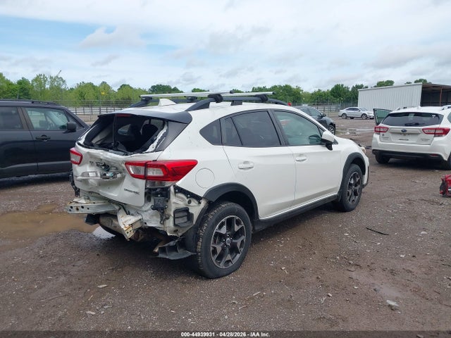 44939931 :رقم المزاد ، JF2GTADC8J8200385 vin ، 2018 Subaru Crosstrek 2.0i Premium مزاد بيع