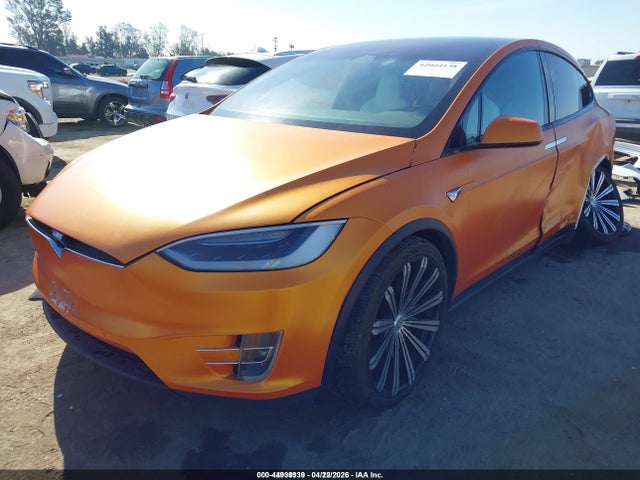 Продажа на аукционе авто 2018 Tesla Model X 100d/75d/p100d, vin: 5YJXCAE27JF101982, номер лота: 44939939