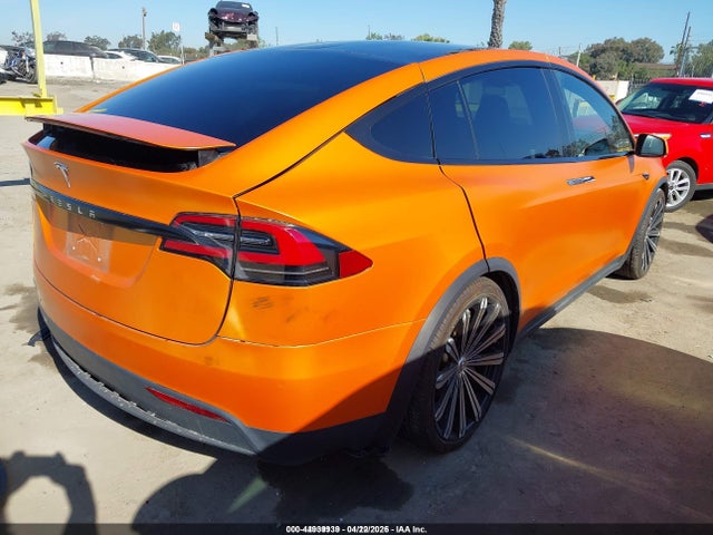 Продажа на аукционе авто 2018 Tesla Model X 100d/75d/p100d, vin: 5YJXCAE27JF101982, номер лота: 44939939