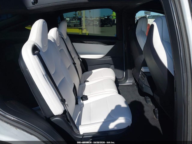 Продажа на аукционе авто 2018 Tesla Model X 100d/75d/p100d, vin: 5YJXCAE27JF101982, номер лота: 44939939
