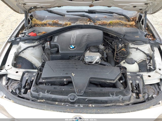 2014 Bmw 328i მანქანა იყიდება აუქციონზე, vin: WBA3A5C56EJ465184, აუქციონის ნომერი: 44939942