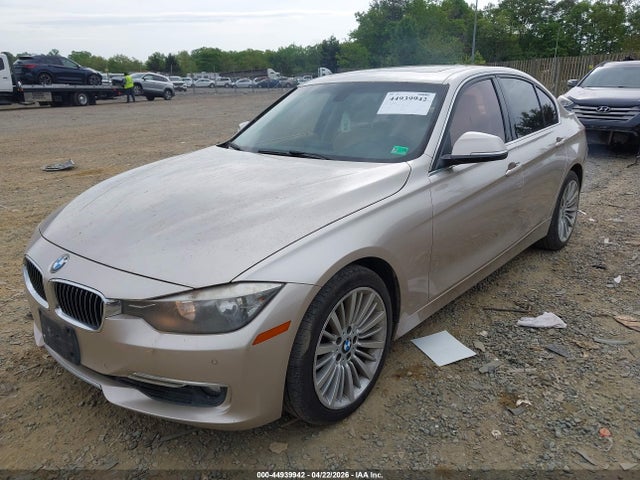 2014 Bmw 328i მანქანა იყიდება აუქციონზე, vin: WBA3A5C56EJ465184, აუქციონის ნომერი: 44939942
