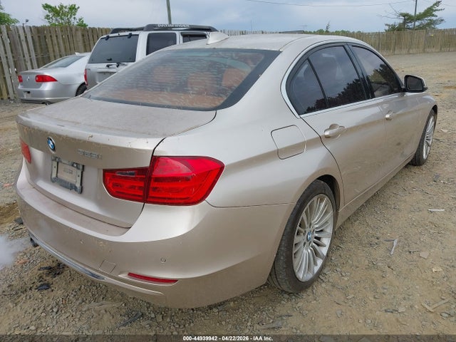 2014 Bmw 328i მანქანა იყიდება აუქციონზე, vin: WBA3A5C56EJ465184, აუქციონის ნომერი: 44939942