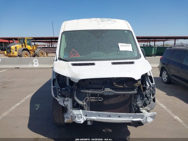 44939979 :رقم المزاد ، 1FTYR2CM6JKA55688 vin ، 2018 Ford Transit-250 مزاد بيع