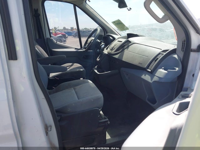 44939979 :رقم المزاد ، 1FTYR2CM6JKA55688 vin ، 2018 Ford Transit-250 مزاد بيع