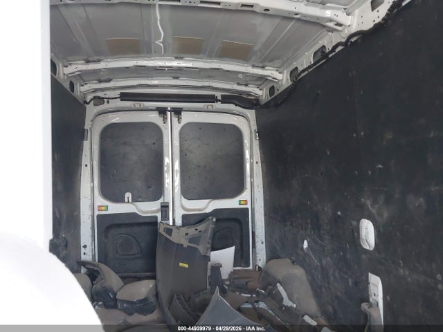 44939979 :رقم المزاد ، 1FTYR2CM6JKA55688 vin ، 2018 Ford Transit-250 مزاد بيع