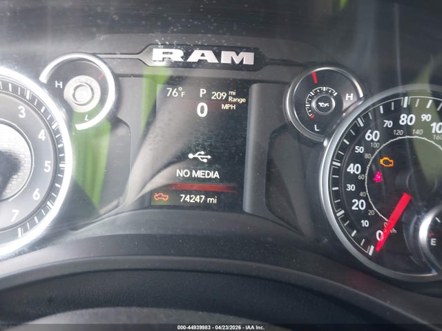 44939983 :رقم المزاد ، 1C6SRFBT3MN519763 vin ، 2021 Ram 1500 Big Horn  4x4 6'4 Box مزاد بيع