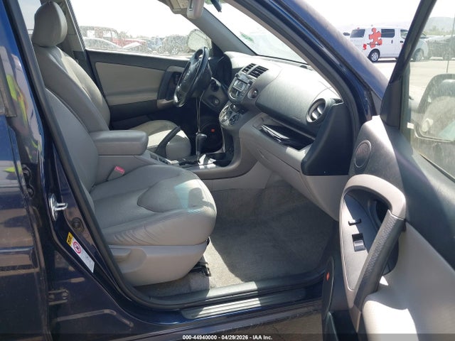 44940000 :رقم المزاد ، JTMZK31V375012234 vin ، 2007 Toyota Rav4 Limited V6 مزاد بيع
