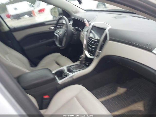44940005 :رقم المزاد ، 3GYFNBE37ES533130 vin ، 2014 Cadillac Srx Luxury Collection مزاد بيع