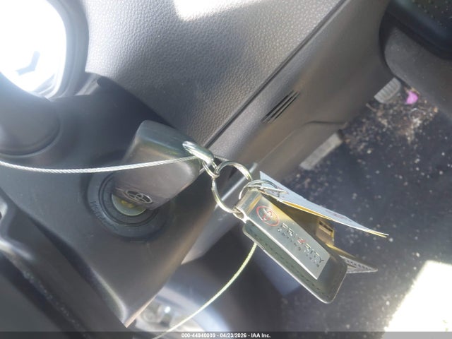 2022 Toyota Corolla Se მანქანა იყიდება აუქციონზე, vin: JTDS4MCE7NJ081978, აუქციონის ნომერი: 44940009