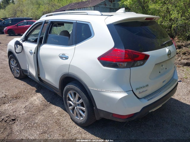 Продажа на аукционе авто 2017 Nissan Rogue Sv, vin: KNMAT2MT8HP511437, номер лота: 44940015