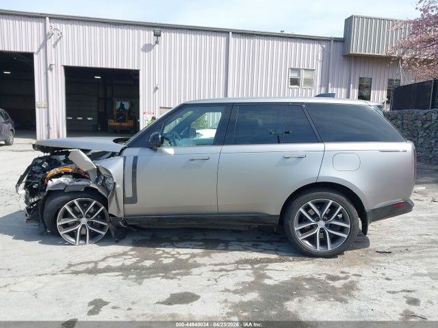 SALKP9F40SA300453 Land Rover Range Rover P550e Se