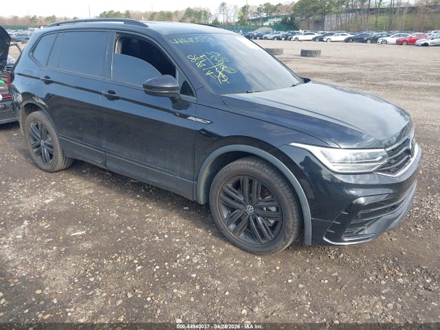 Aukcja sprzedaży 2022 Volkswagen Tiguan 2.0t Se R-line Black, vin: 3VVCB7AX6NM014051, numer aukcji: 44940037