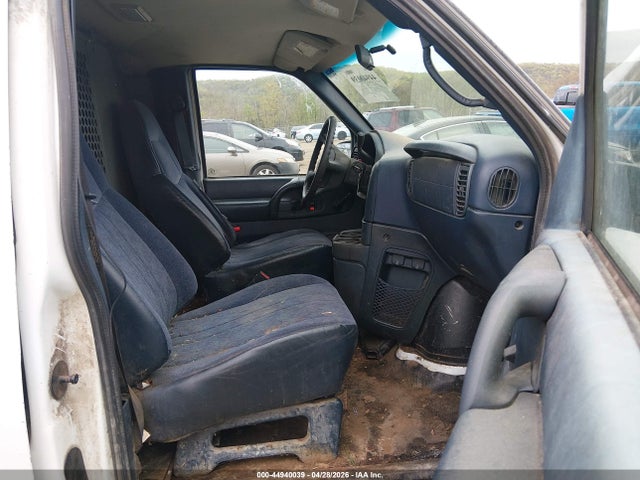 Aukcja sprzedaży 2003 Chevrolet Astro, vin: 1GCDM19X03B123477, numer aukcji: 44940039