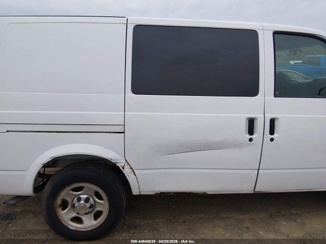 Aukcja sprzedaży 2003 Chevrolet Astro, vin: 1GCDM19X03B123477, numer aukcji: 44940039
