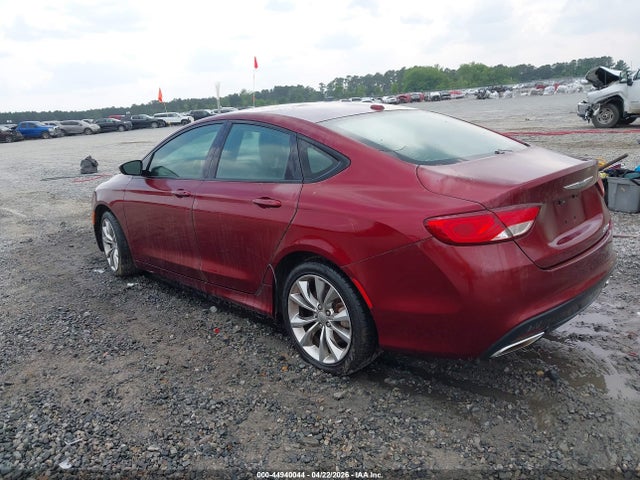 2015 Chrysler 200 S მანქანა იყიდება აუქციონზე, vin: 1C3CCCBG1FN518134, აუქციონის ნომერი: 44940044