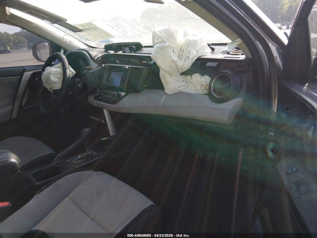 Aukcja sprzedaży 2018 Toyota Rav4 Xle, vin: JTMWFREV3JJ210458, numer aukcji: 44940065