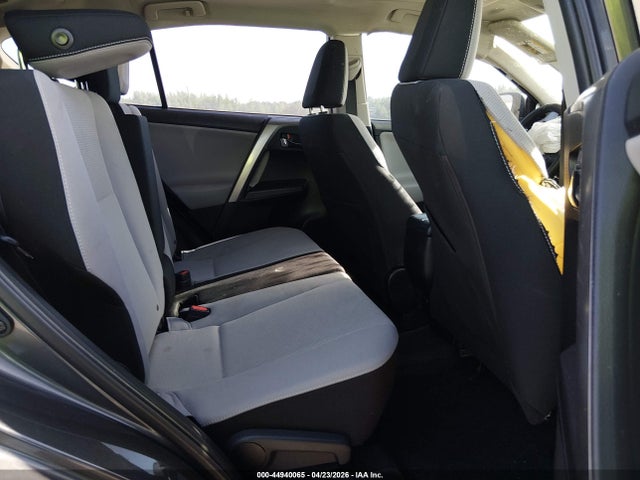 Aukcja sprzedaży 2018 Toyota Rav4 Xle, vin: JTMWFREV3JJ210458, numer aukcji: 44940065