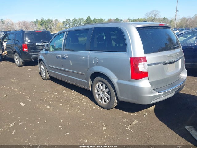 Продаж на аукціоні авто 2015 Chrysler Town & Country Touring, vin: 2C4RC1BG7FR699057, номер лоту: 44940103